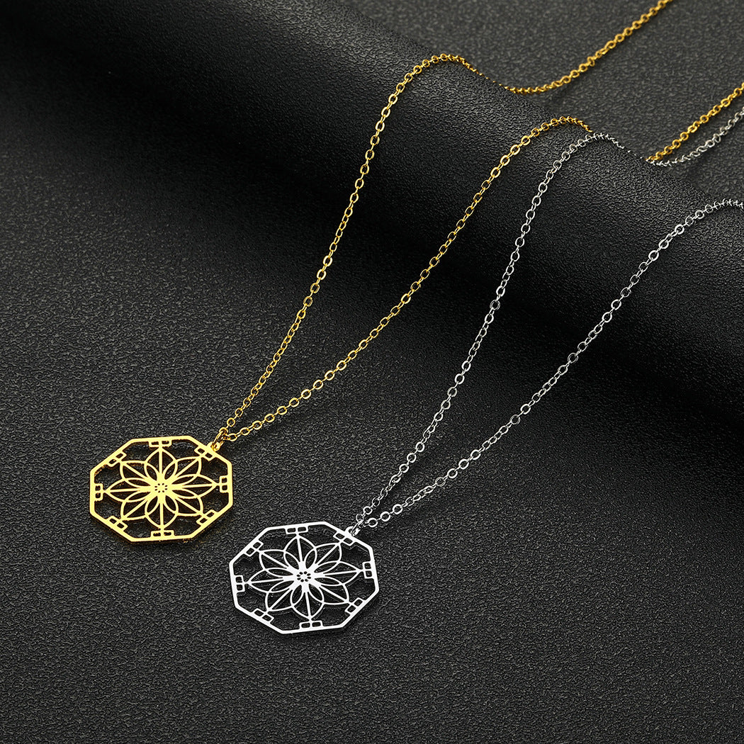 Mandala Pendant Necklace — AJ Clothing